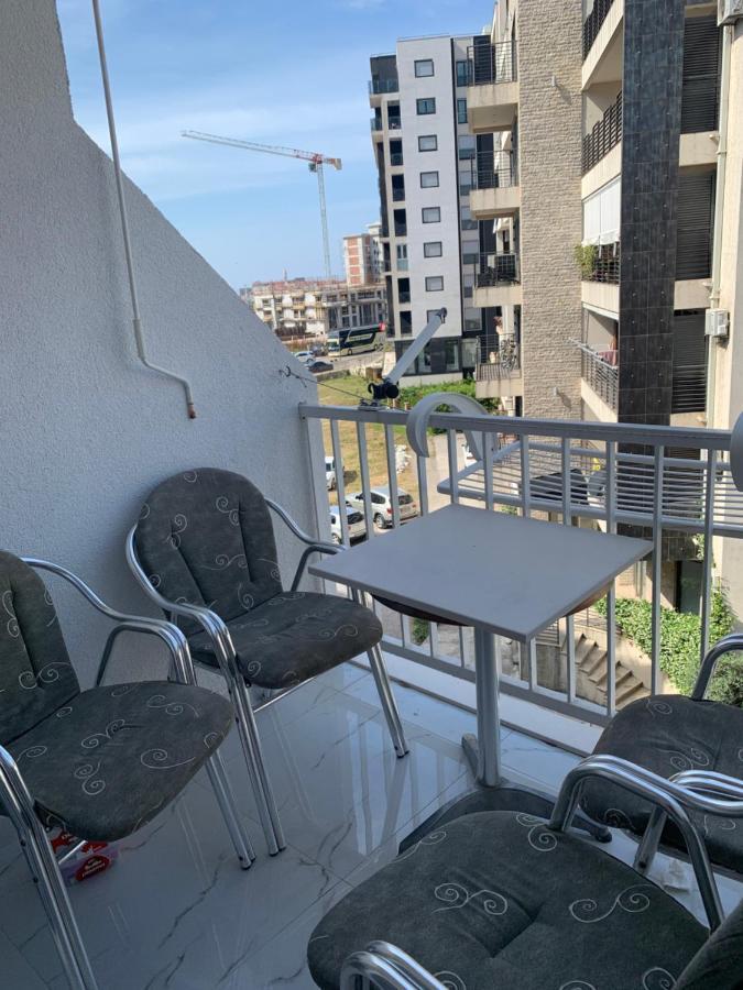 Apartment Lena, Centar
